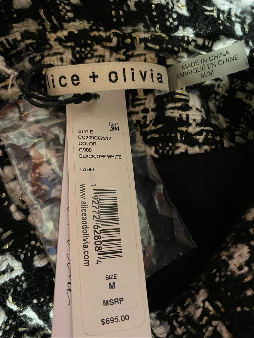 NWT Alice + Olivia Tweed BRITTON RUFFLED CROPPED 3/4 SLEEVE JACKET Size Medium - Picture 2 of 11